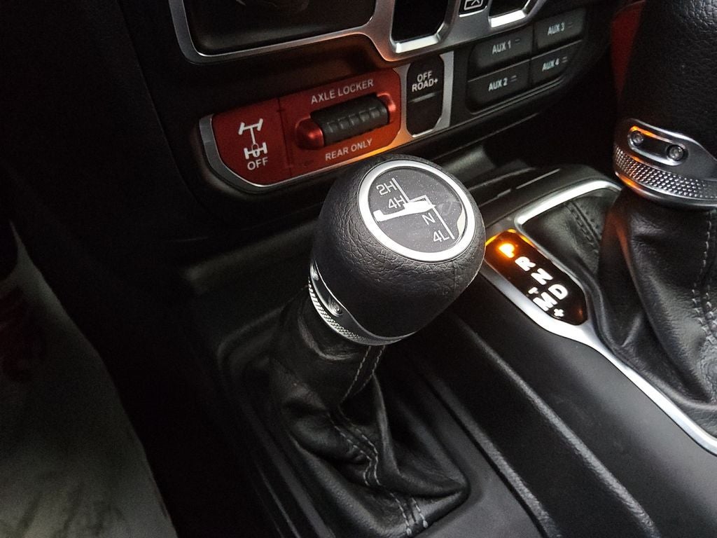 2025 Jeep Wrangler 4-Door Willys 4x4