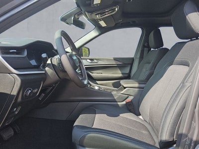 2025 Jeep Grand Cherokee GRAND CHEROKEE LAREDO X 4X2