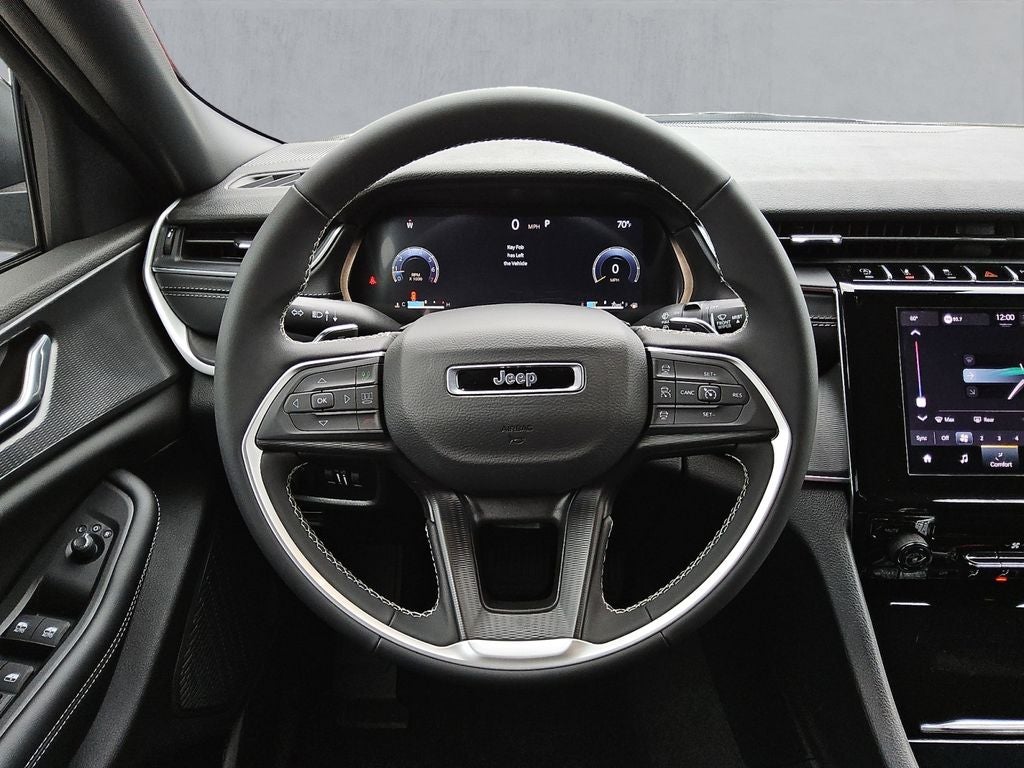 2026 Jeep Grand Cherokee GRAND CHEROKEE LAREDO 4X2