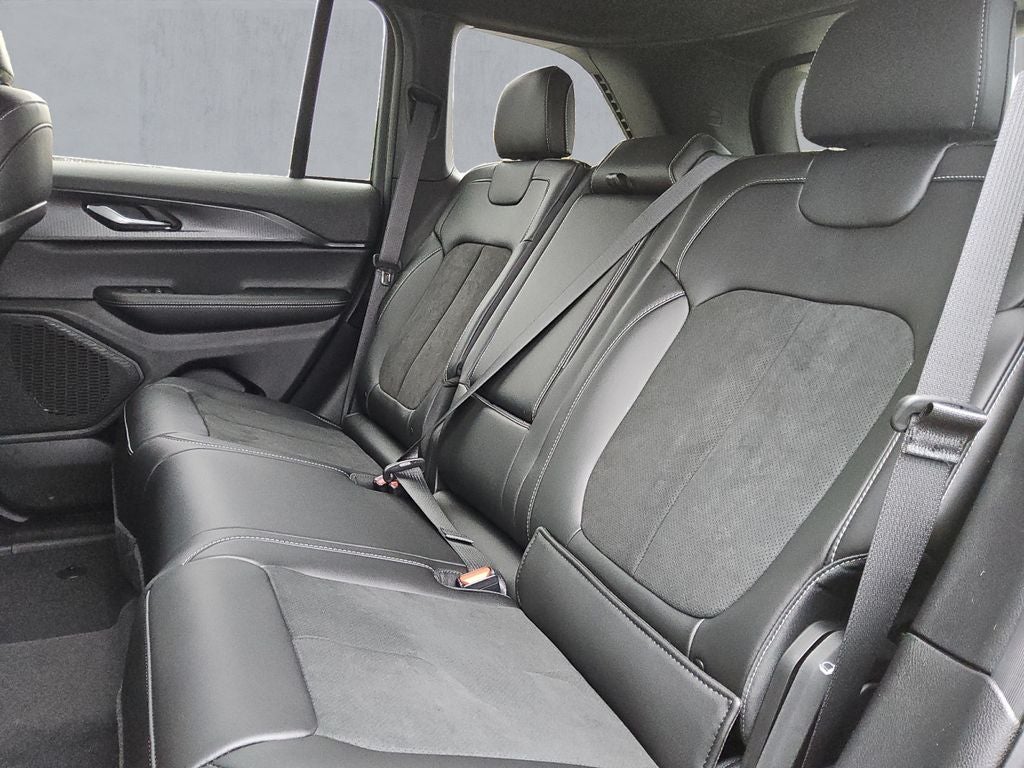 2025 Jeep Grand Cherokee GRAND CHEROKEE ALTITUDE X 4X2