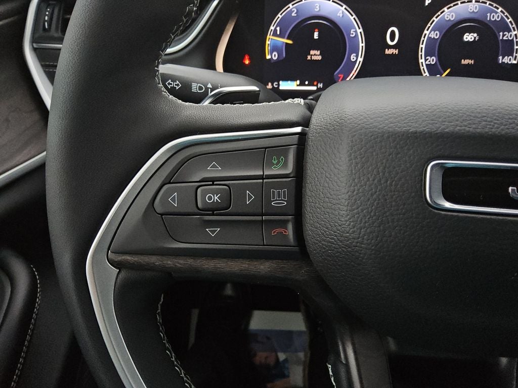 2025 Jeep Grand Cherokee GRAND CHEROKEE LIMITED 4X2