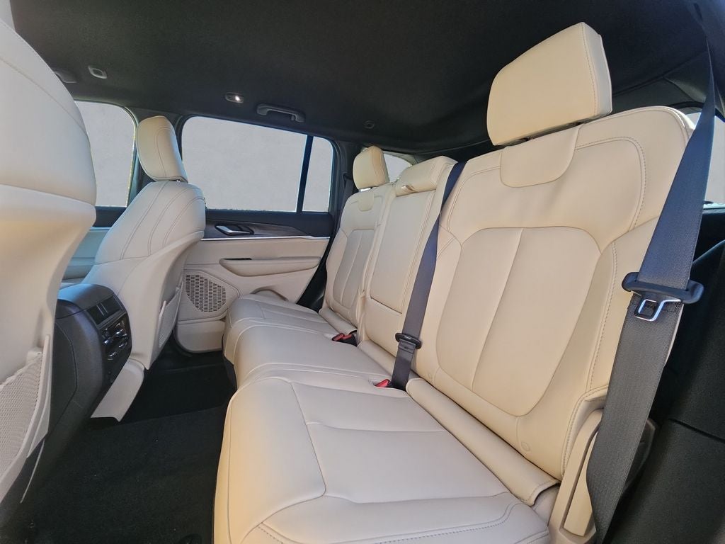 2025 Jeep Grand Cherokee GRAND CHEROKEE LIMITED 4X2