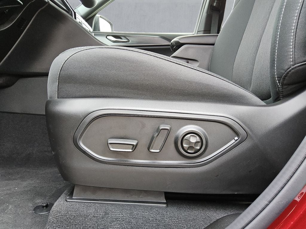 2026 Jeep Grand Cherokee GRAND CHEROKEE L LAREDO X 4X2