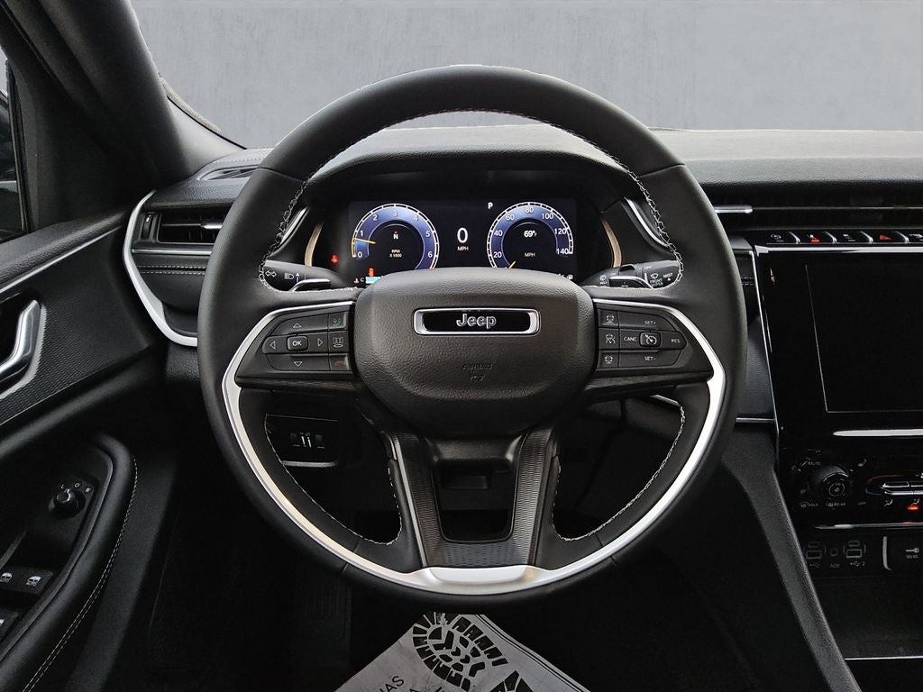 2025 Jeep Grand Cherokee GRAND CHEROKEE L ALTITUDE X 4X2