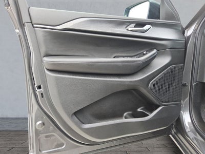 2025 Jeep Grand Cherokee GRAND CHEROKEE L ALTITUDE X 4X2