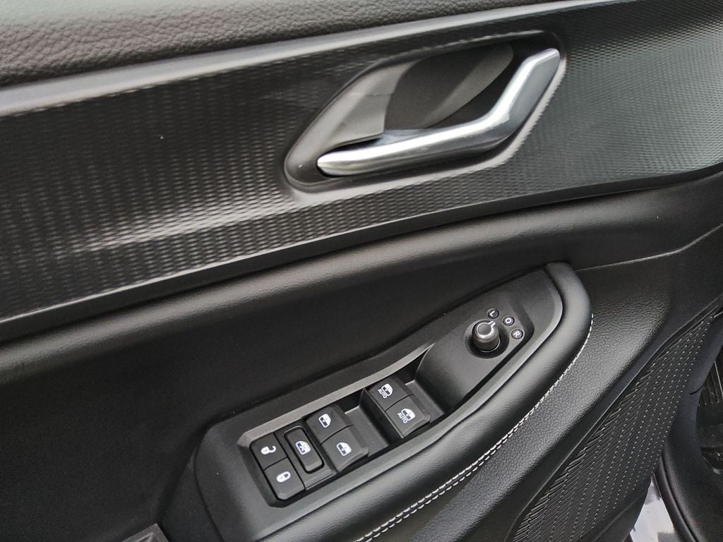 2025 Jeep Grand Cherokee GRAND CHEROKEE L ALTITUDE X 4X2