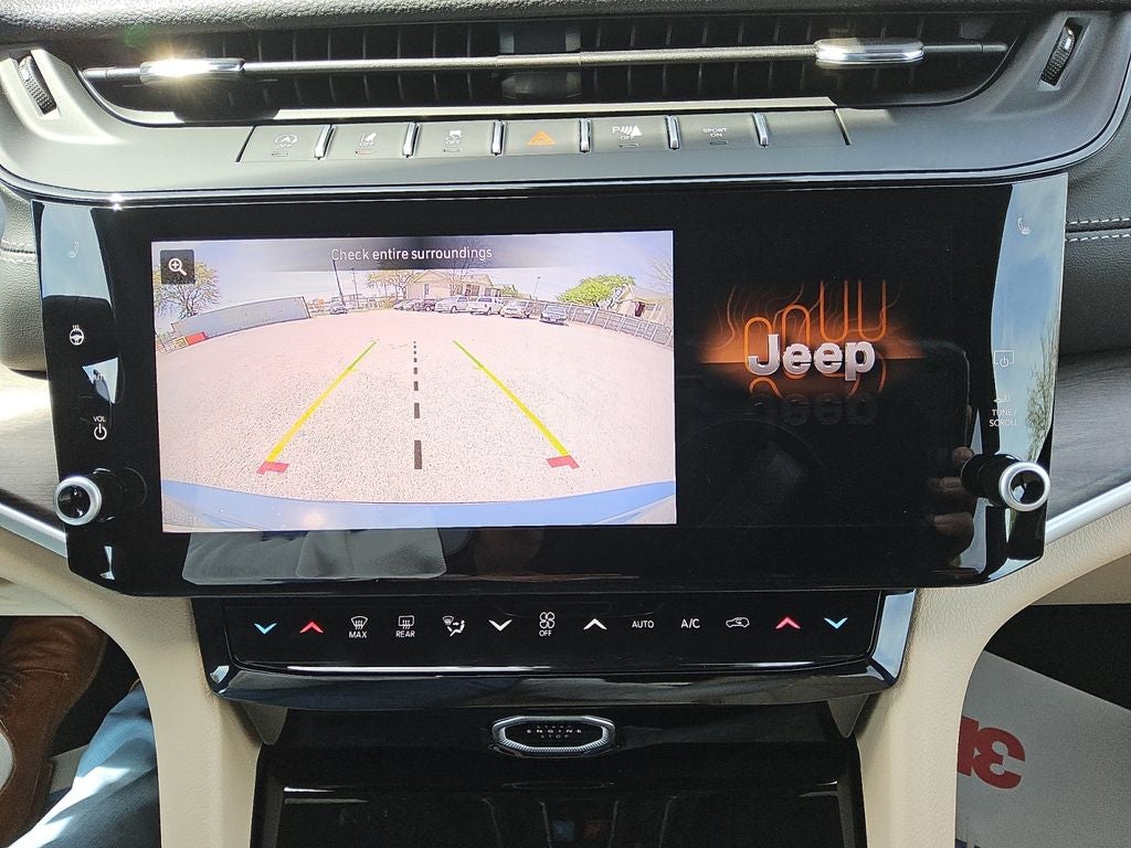 2026 Jeep Grand Cherokee GRAND CHEROKEE L LIMITED 4X2