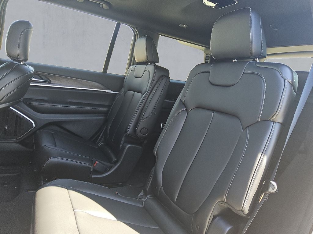 2026 Jeep Grand Cherokee GRAND CHEROKEE L LIMITED 4X2