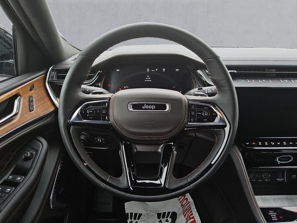 2026 Jeep Grand Cherokee GRAND CHEROKEE L SUMMIT 4X4