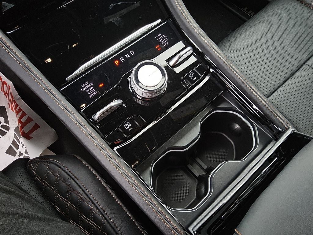 2026 Jeep Grand Cherokee GRAND CHEROKEE L SUMMIT 4X4