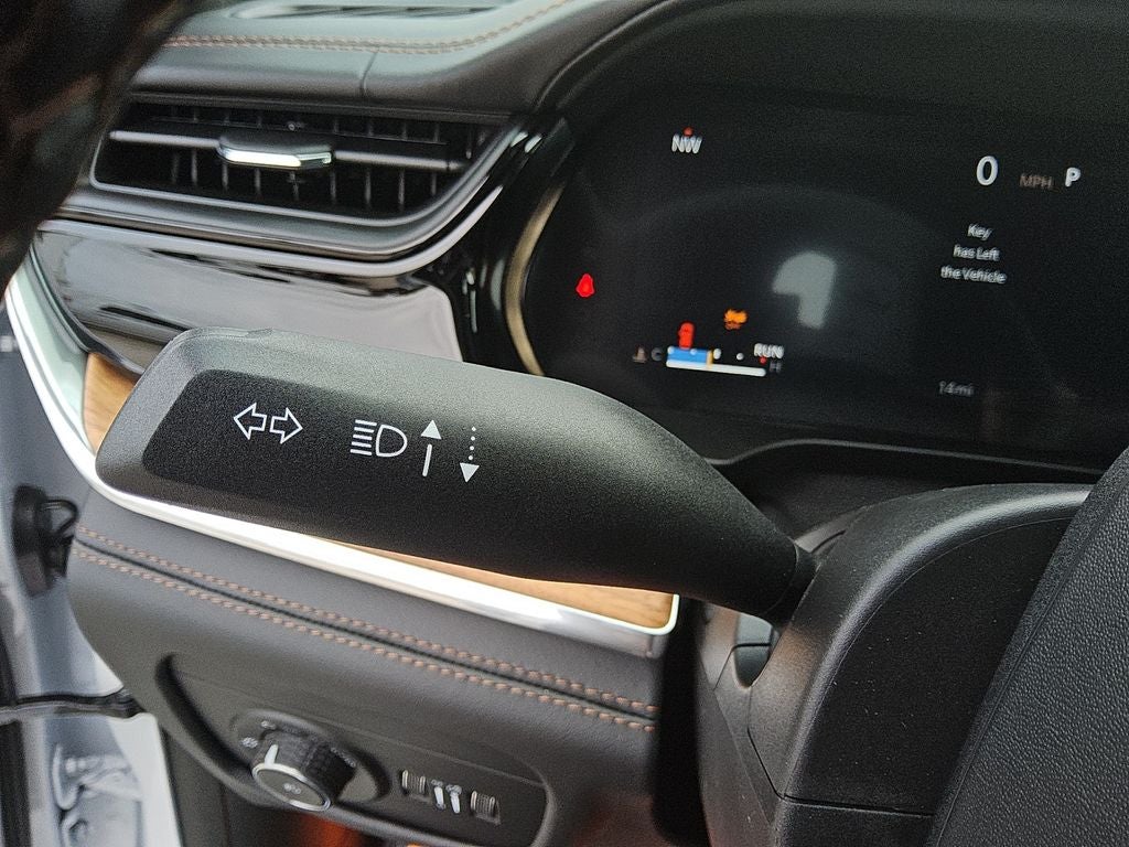 2026 Jeep Grand Cherokee GRAND CHEROKEE L SUMMIT 4X4