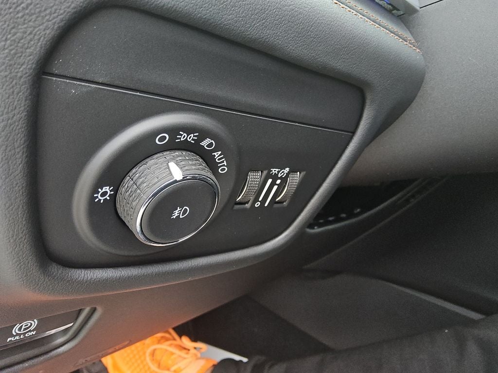 2026 Jeep Grand Cherokee GRAND CHEROKEE L SUMMIT 4X4