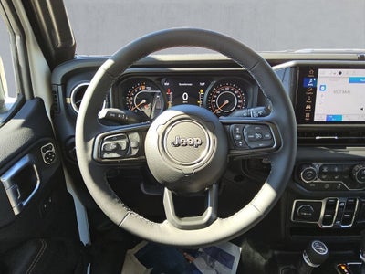 2026 Jeep Gladiator GLADIATOR SAHARA 4X4