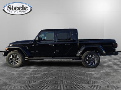 2026 Jeep Gladiator GLADIATOR SAHARA 4X4