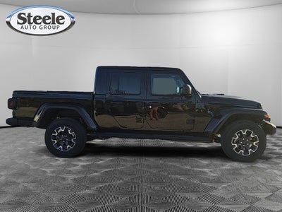 2026 Jeep Gladiator GLADIATOR SAHARA 4X4