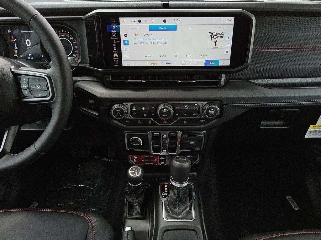 2026 Jeep Gladiator GLADIATOR SHADOW OPS 4X4