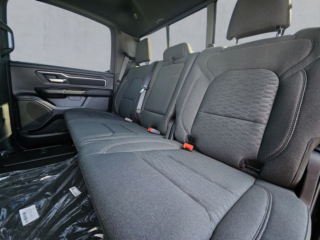 2026 RAM Ram 1500 RAM 1500 LONE STAR CREW CAB 4X2 5'7' BOX