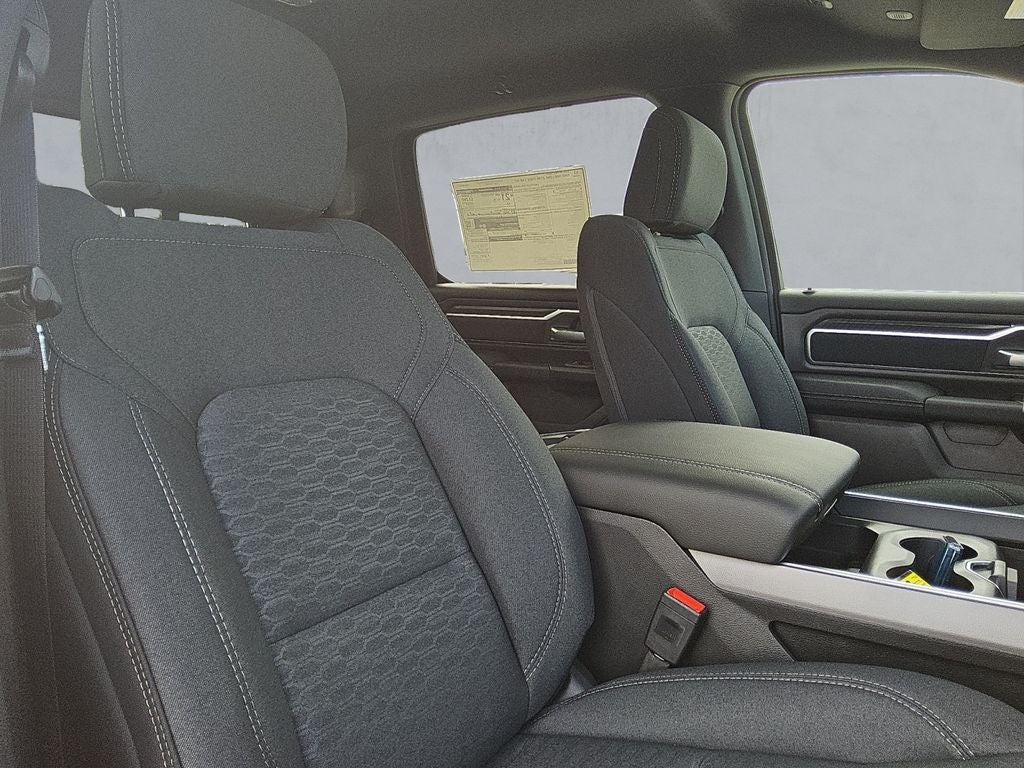 2026 RAM Ram 1500 RAM 1500 LONE STAR CREW CAB 4X2 5'7' BOX