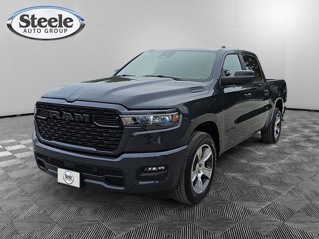 2026 RAM Ram 1500 RAM 1500 EXPRESS CREW CAB 4X2 5'7' BOX