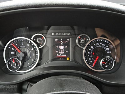 2026 RAM Ram 1500 RAM 1500 EXPRESS CREW CAB 4X2 5'7' BOX