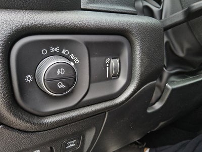 2026 RAM Ram 1500 RAM 1500 EXPRESS CREW CAB 4X2 5'7' BOX