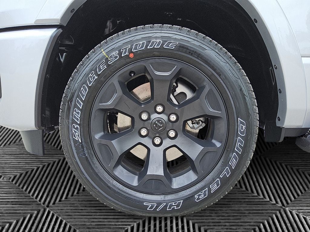 2026 RAM Ram 1500 RAM 1500 LONE STAR CREW CAB 4X4 5'7' BOX