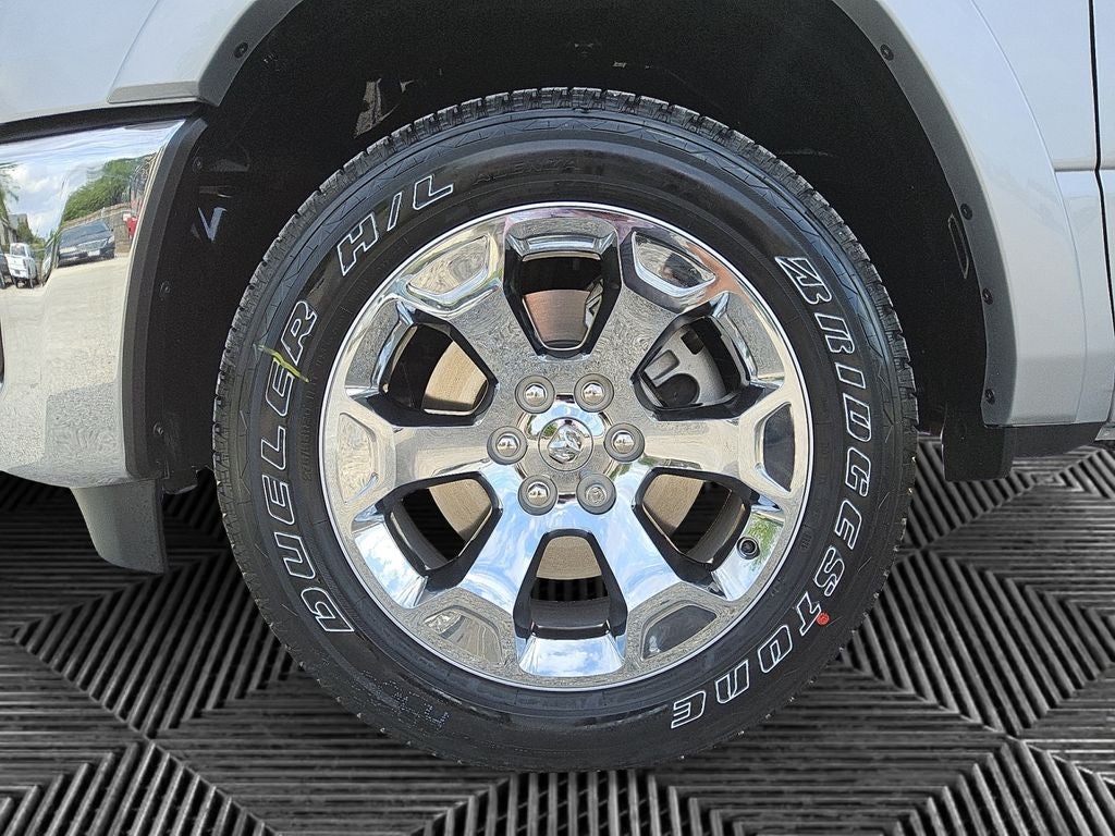 2026 RAM Ram 1500 RAM 1500 LONE STAR CREW CAB 4X4 5'7' BOX