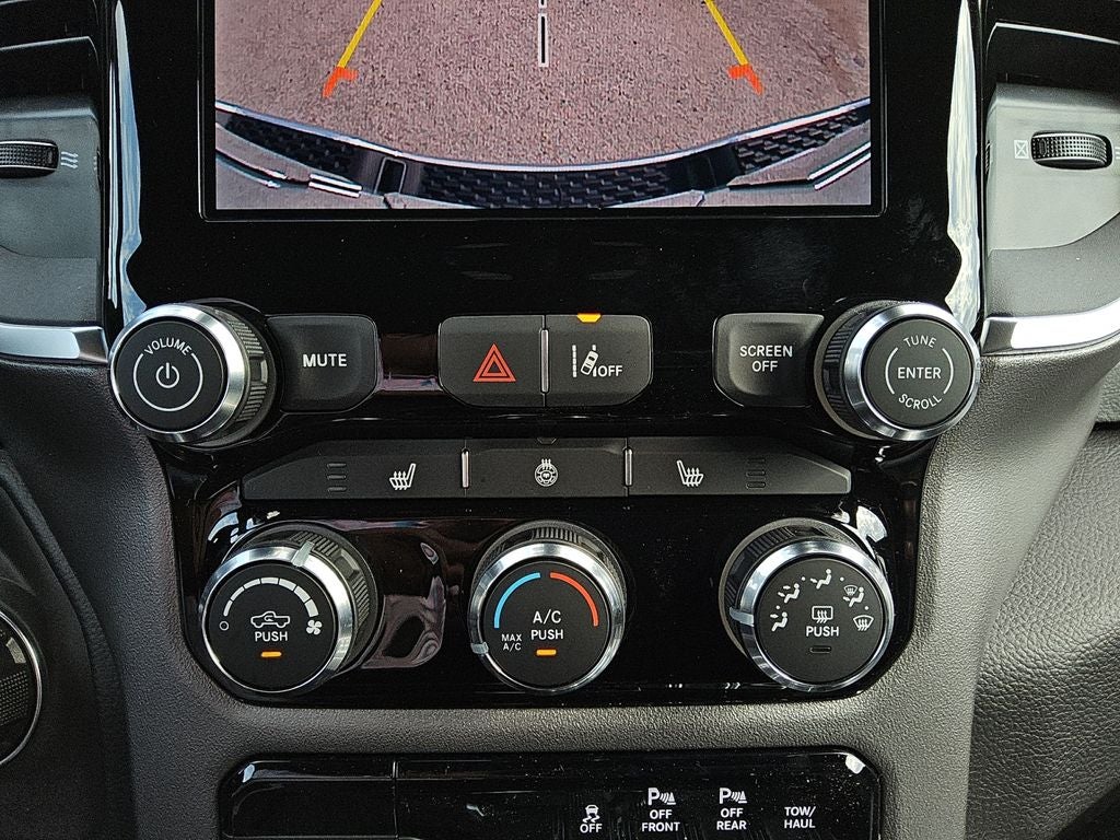 2026 RAM Ram 1500 RAM 1500 LONE STAR CREW CAB 4X4 5'7' BOX