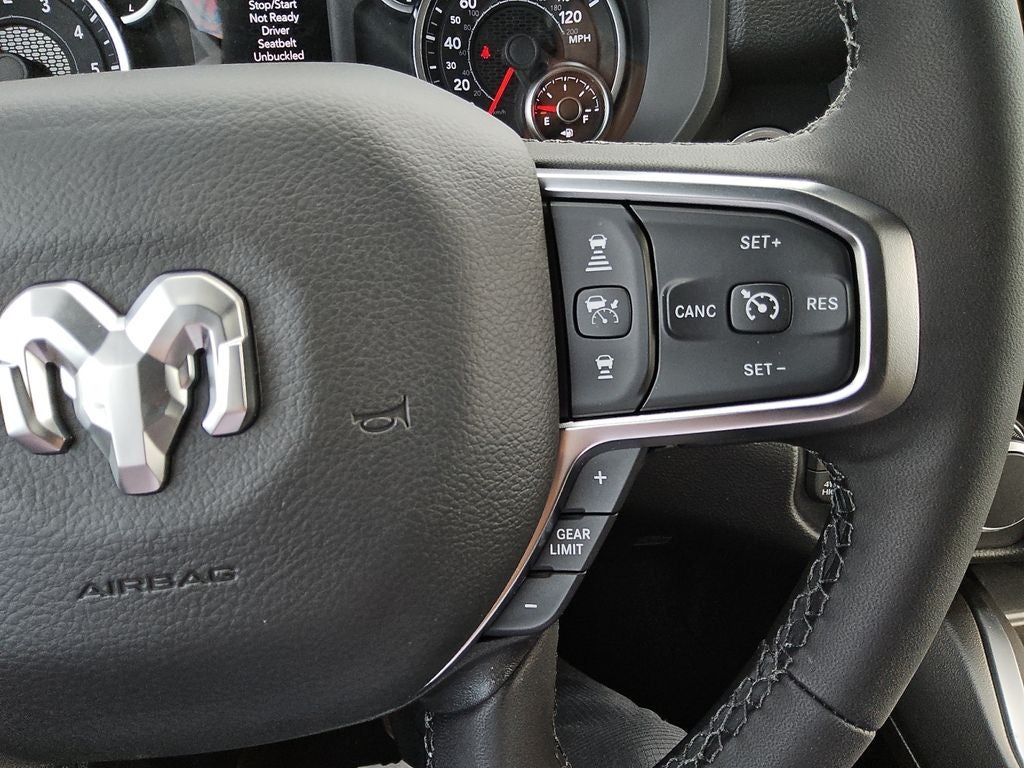 2026 RAM Ram 1500 RAM 1500 LONE STAR CREW CAB 4X4 5'7' BOX