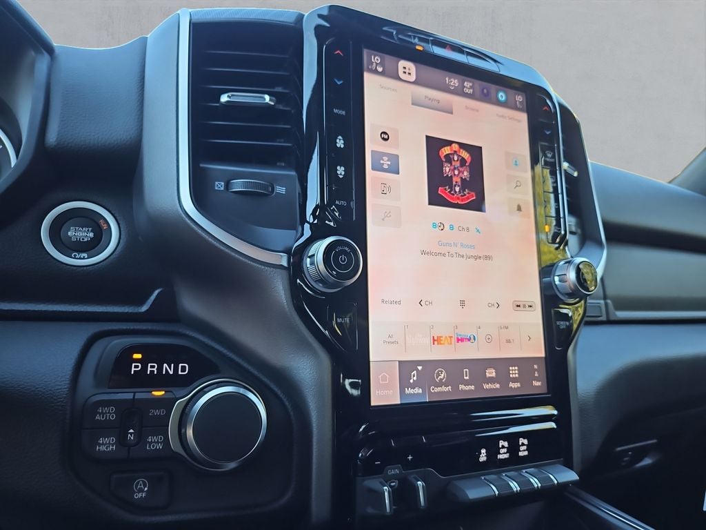 2026 RAM Ram 1500 RAM 1500 LONE STAR CREW CAB 4X4 5'7' BOX