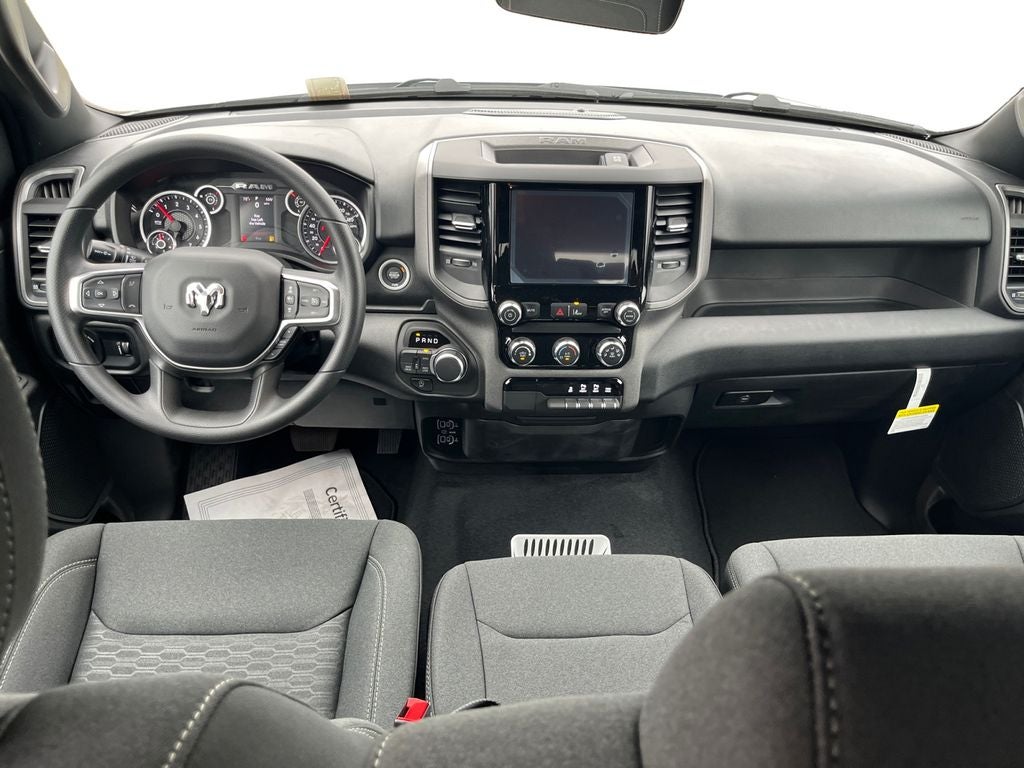 2026 RAM Ram 1500 RAM 1500 TRADESMAN CREW CAB 4X4 5'7' BOX