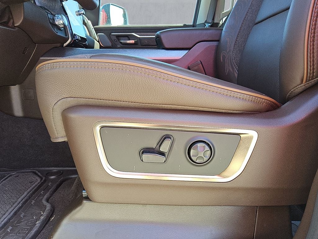 2026 RAM Ram 1500 RAM 1500 LIMITED LONGHORN CREW CAB 4X4 5'7' BOX