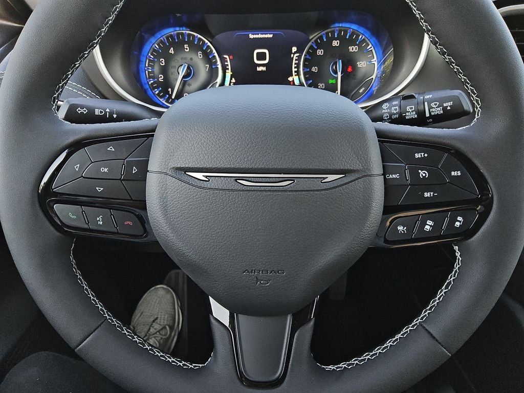 2027 Chrysler Pacifica PACIFICA LIMITED