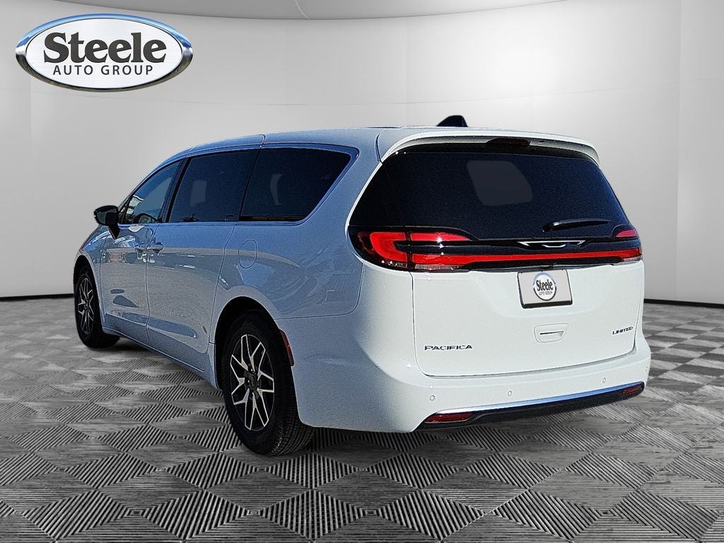 2027 Chrysler Pacifica PACIFICA LIMITED