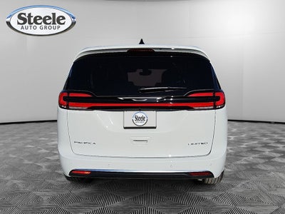 2027 Chrysler Pacifica PACIFICA LIMITED