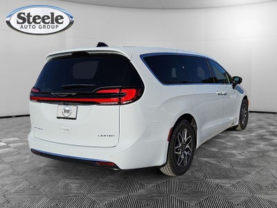 2027 Chrysler Pacifica PACIFICA LIMITED