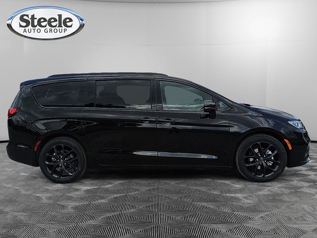 2026 Chrysler Pacifica PACIFICA LIMITED