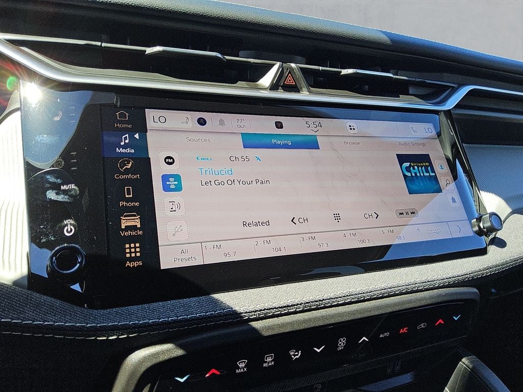 2026 Jeep Cherokee CHEROKEE LAREDO 4X4