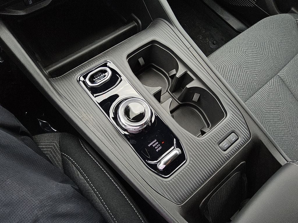 2026 Jeep Cherokee CHEROKEE LAREDO 4X4