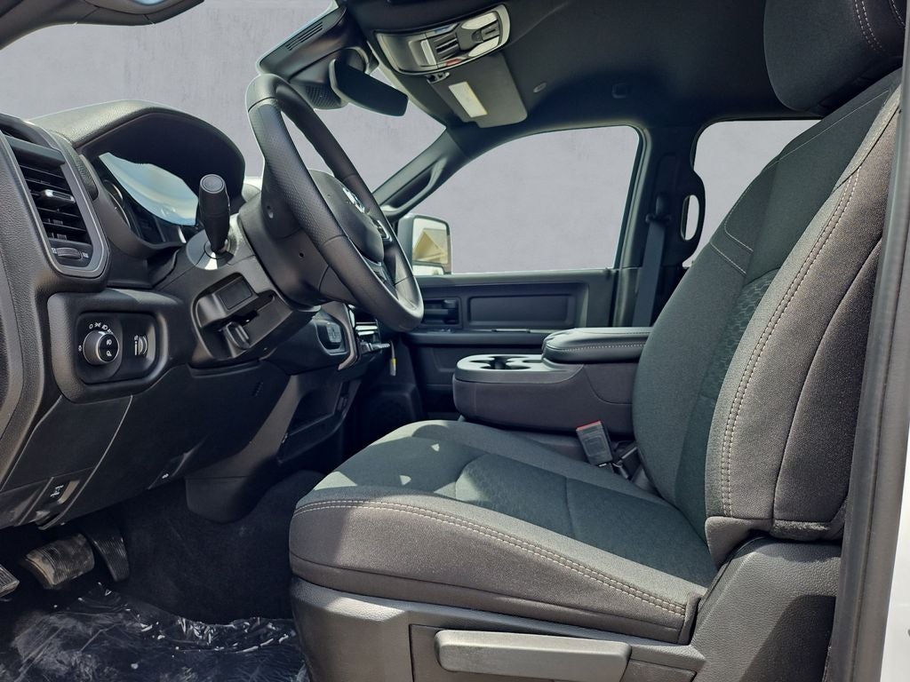 2025 RAM Ram 2500 RAM 2500 TRADESMAN CREW CAB 4X4 8' BOX