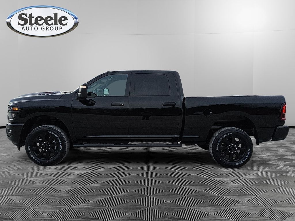 2026 RAM Ram 2500 RAM 2500 BLACK EXPRESS CREW CAB 4X4 6'4' BOX