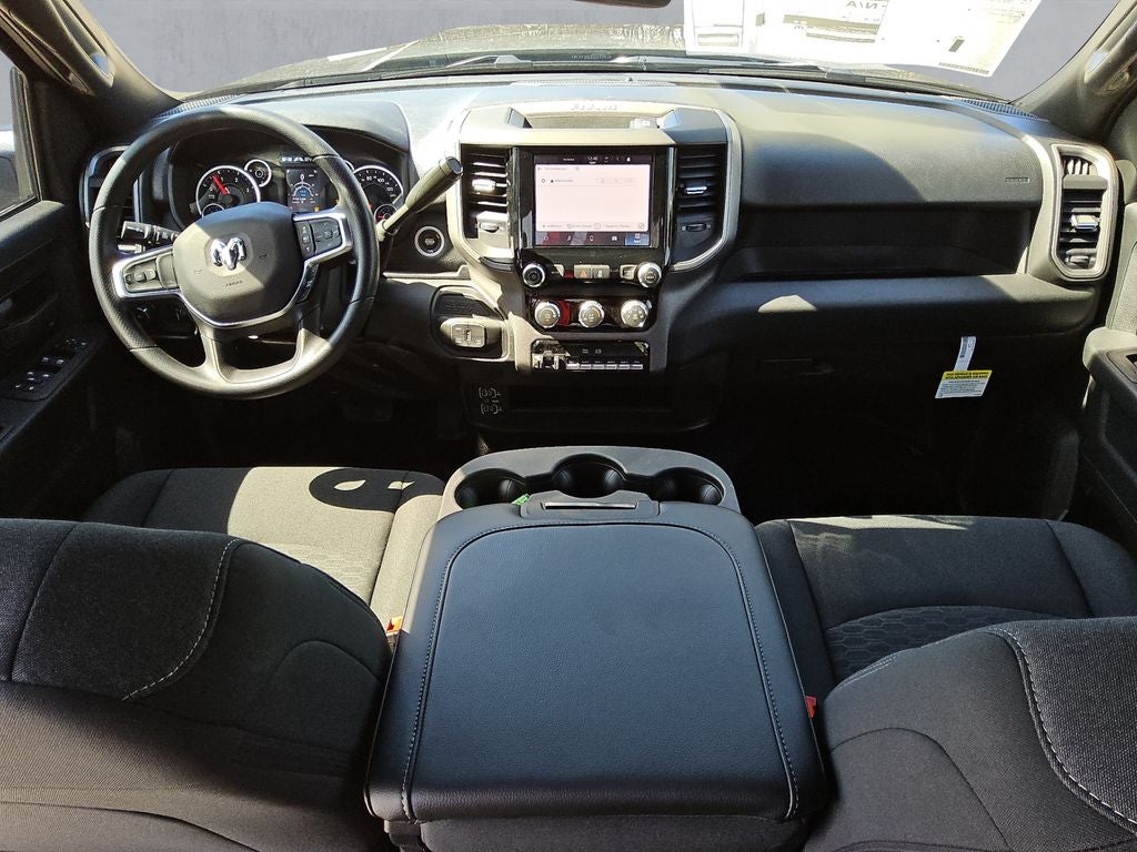 2026 RAM Ram 3500 Chassis Cab RAM 3500 TRADESMAN CREW CAB CHASSIS 4X4 60' CA