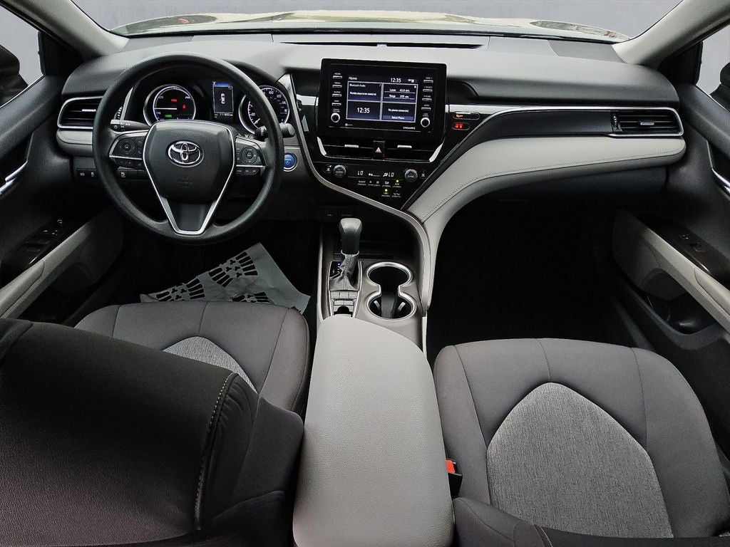 2022 Toyota Camry LE Hybrid