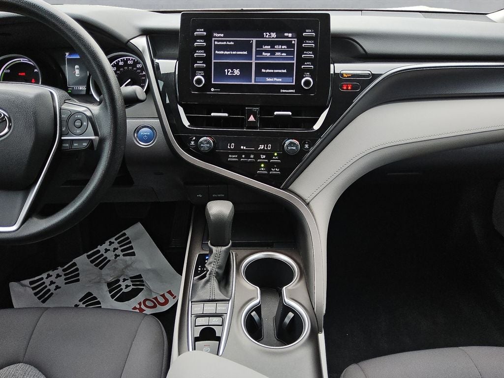 2022 Toyota Camry LE Hybrid