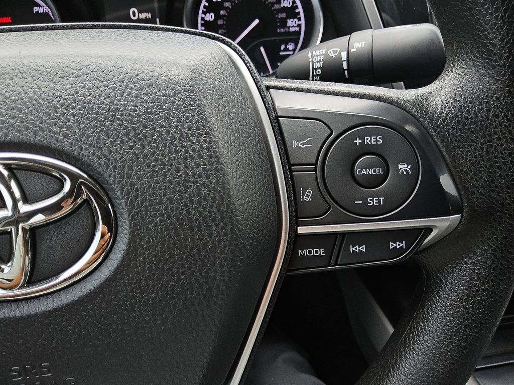 2022 Toyota Camry LE Hybrid