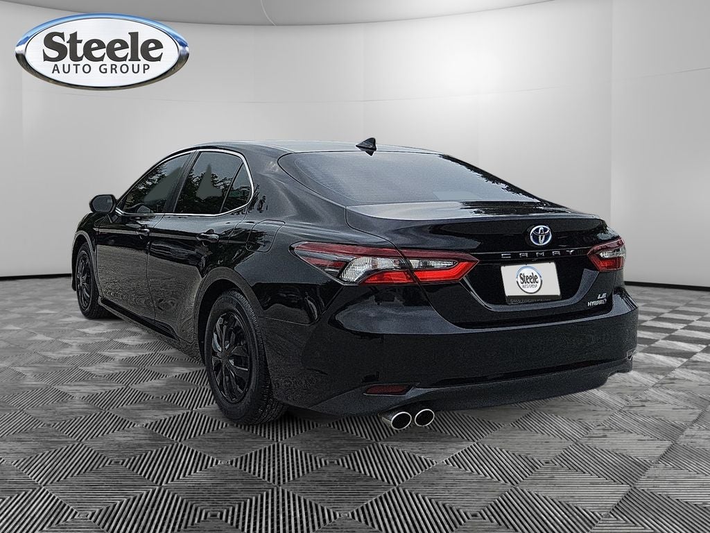 2022 Toyota Camry LE Hybrid