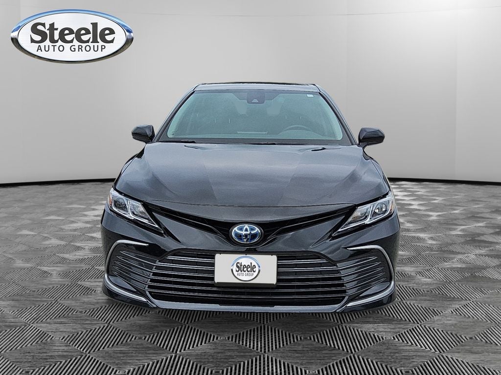 2022 Toyota Camry LE Hybrid