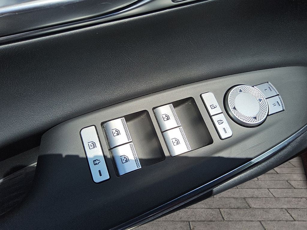 2025 Genesis GV70 2.5T AWD