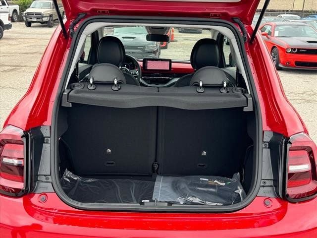 2024 FIAT 500e INSPI(RED) FWD