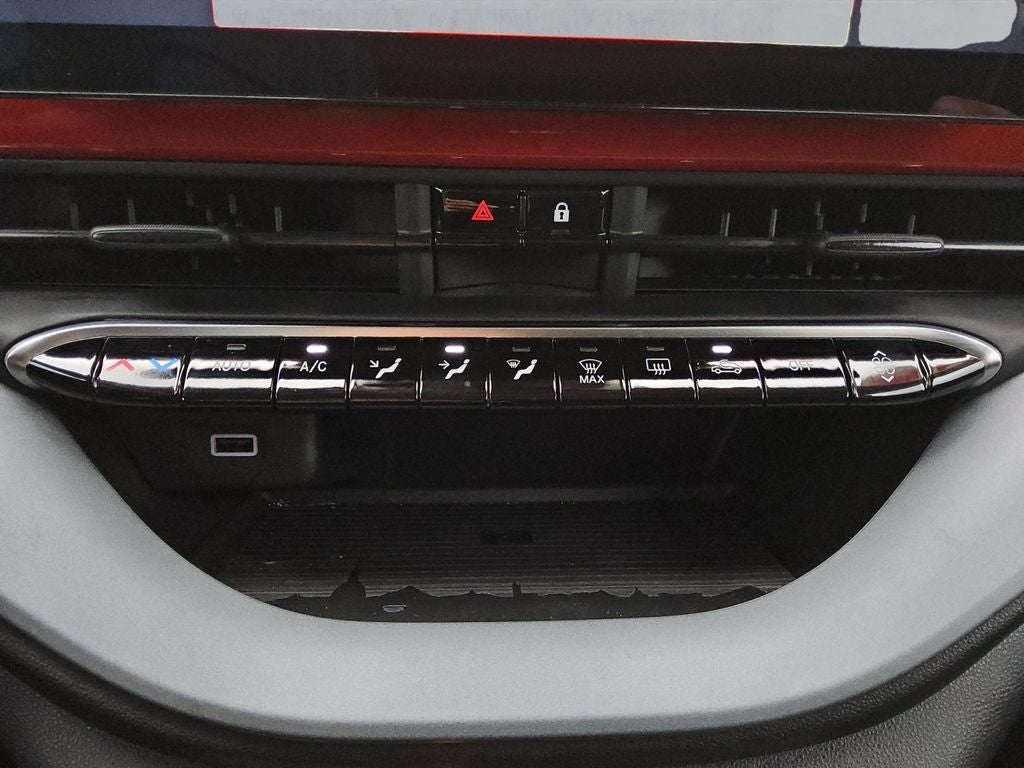 2024 FIAT 500e INSPI(RED) FWD